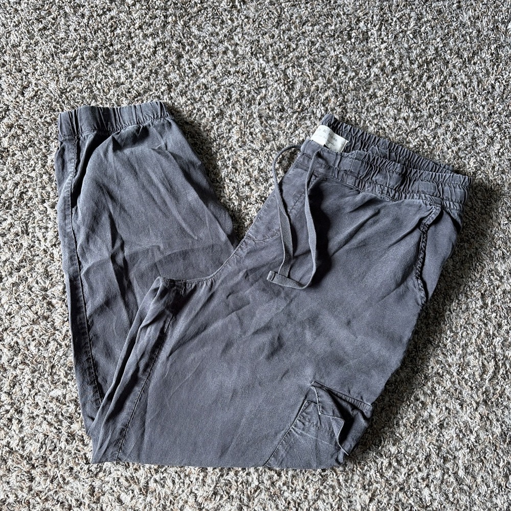 Cloth & Stone Charcoal Gray Tencel Cargo Jogger Pants Women Medium Elastic Waist